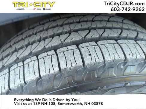 Used 2020 Dodge Durango GT image 38