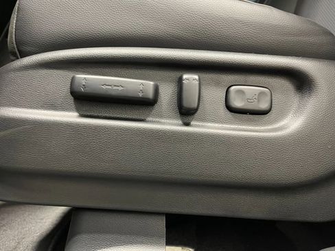 New 2026 Honda Ridgeline Black Edition image 9