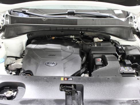 Used 2019 Kia Sorento EX image 38