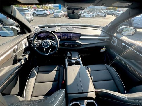 New 2026 Buick Enclave Avenir w/ Super Cruise Package image 18