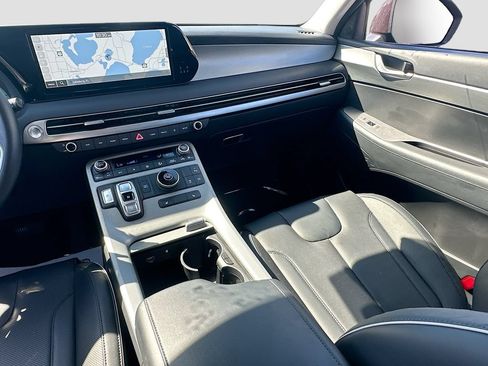 Used 2024 Hyundai Palisade SEL FWD image 23
