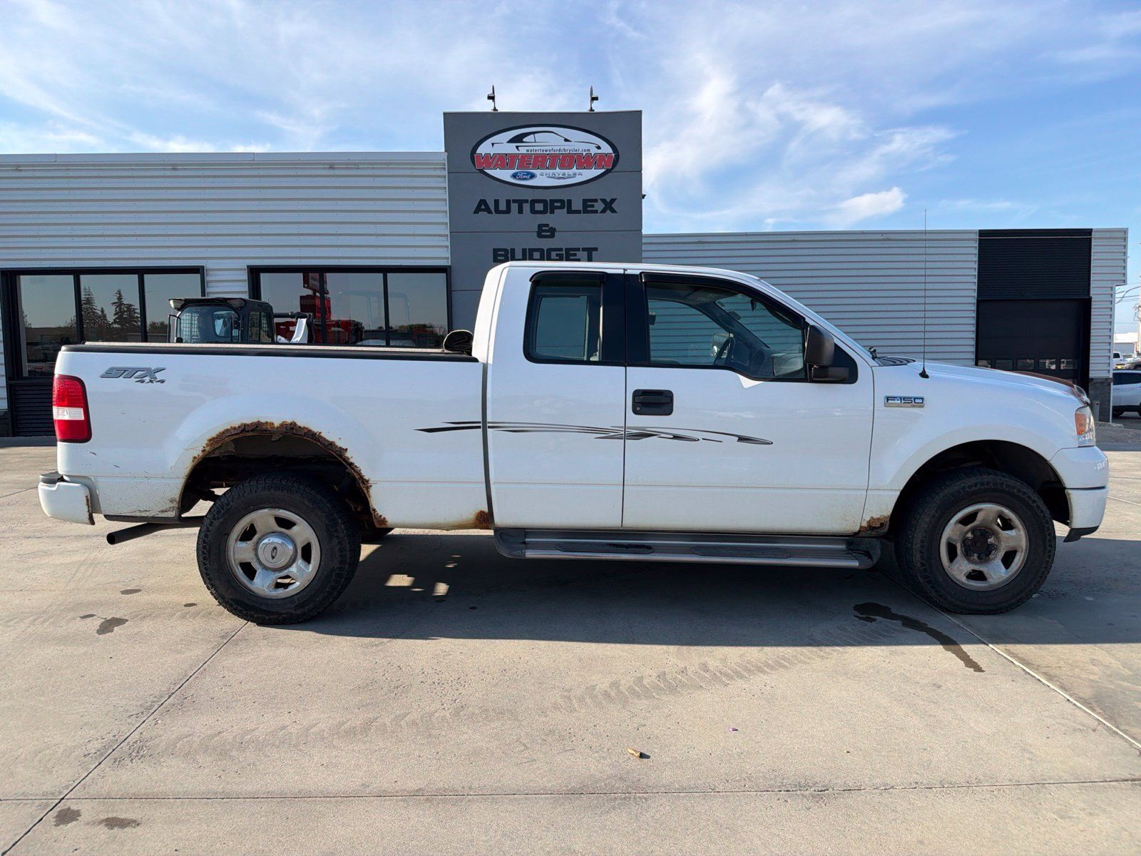 Used 2005 Ford F150 XLT AWD/4WD image 1