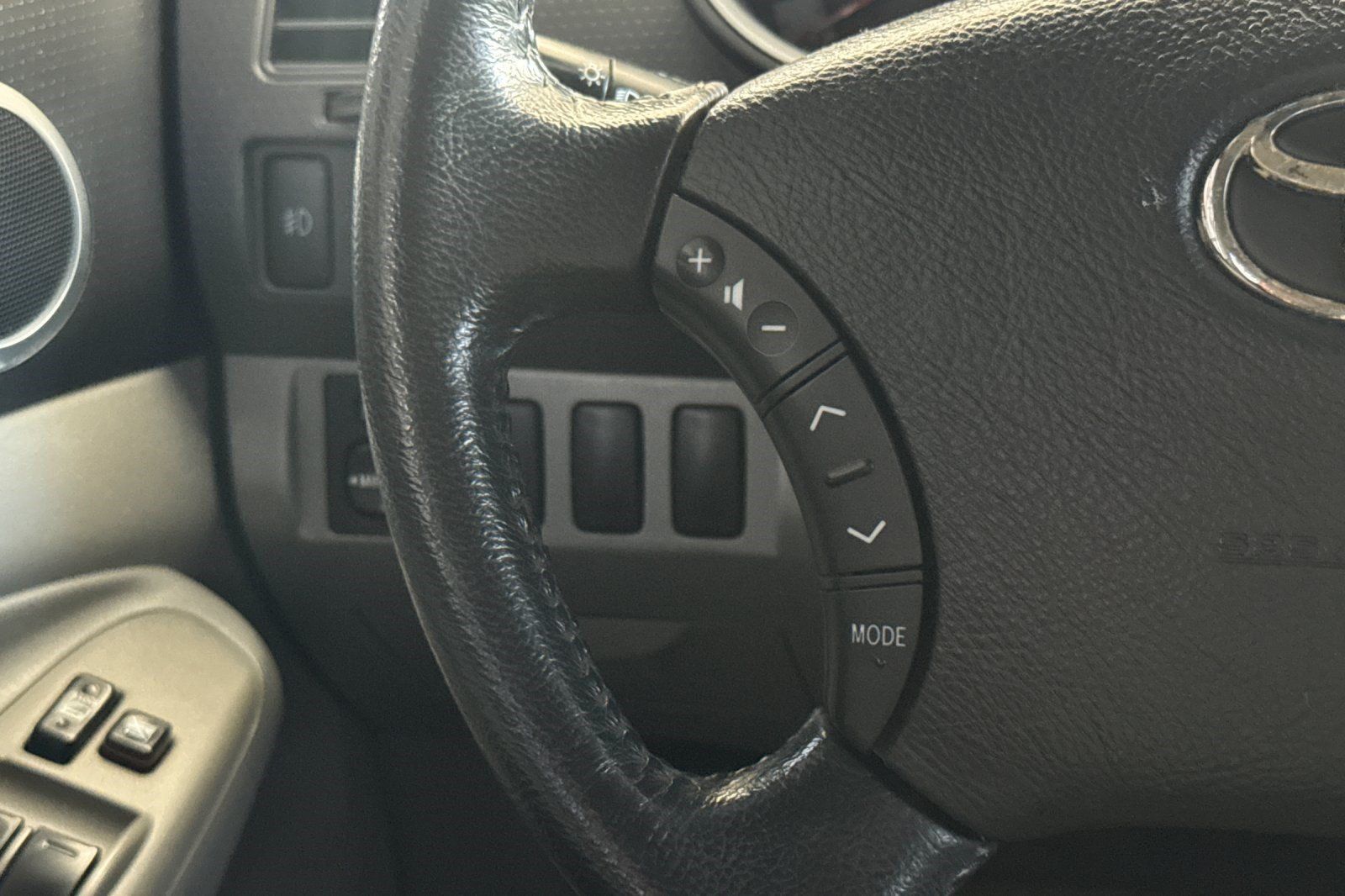 Used 2011 Toyota Tacoma PreRunner RWD image 27