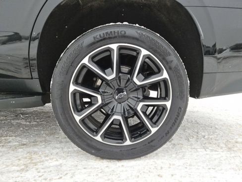 Used 2021 Chevrolet Tahoe RST w/ Luxury Package image 13