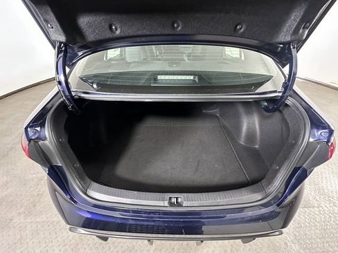 Used 2024 Toyota Corolla XSE FWD image 13