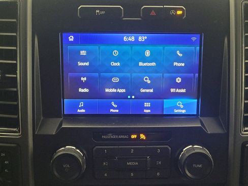 Used 2020 Ford F150 XLT w/ Equipment Group 302A Luxury AWD/4WD image 25
