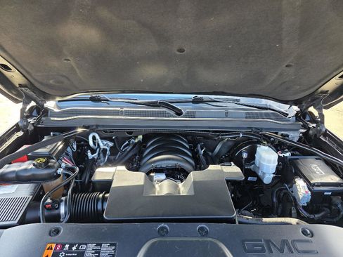 Used 2020 GMC Yukon XL Denali w/ Open Road Package image 23