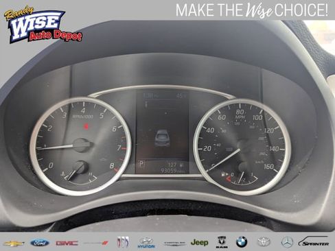Used 2019 Nissan Sentra SV FWD image 12