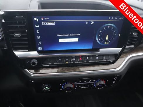 Used 2022 Chevrolet Silverado 1500 RST w/ Protection Package AWD/4WD image 5