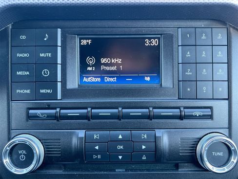 Used 2017 Ford Mustang Coupe image 27