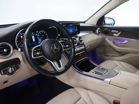 Used 2022 Mercedes-Benz GLC 300 4MATIC image 21