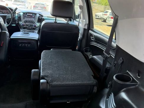 Used 2018 Chevrolet Tahoe Premier RWD image 24
