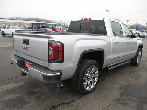 Used 2018 GMC Sierra 1500 Denali w/ Denali Ultimate Package image 3