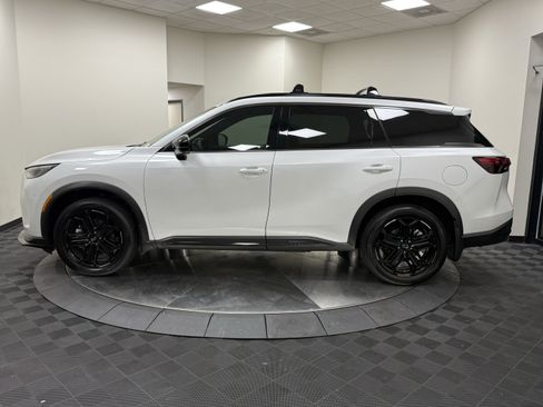 Certified 2026 INFINITI QX60 Sport w/ Dark Cargo Package AWD/4WD image 4
