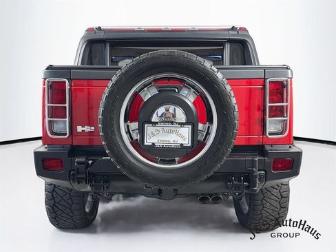 Used 2005 HUMMER H2 SUT w/ Preferred Equipment Group AWD/4WD image 6