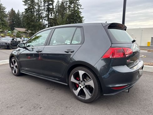 Used 2016 Volkswagen GTI SE w/ Driver Assistance Package FWD image 4