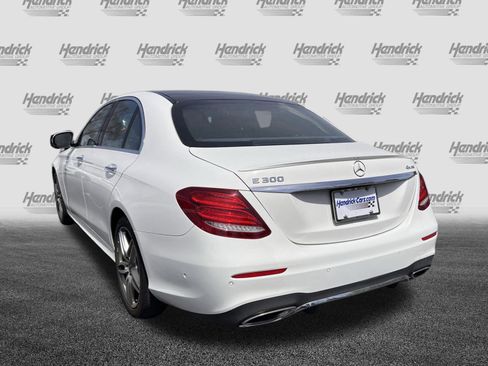 Certified 2018 Mercedes-Benz E 300 4MATIC image 9