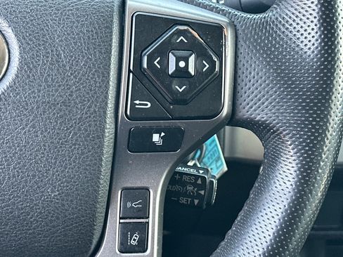 Used 2023 Toyota Tacoma SR5 RWD image 11