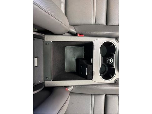 Used 2021 Porsche Cayenne E-Hybrid AWD/4WD image 24