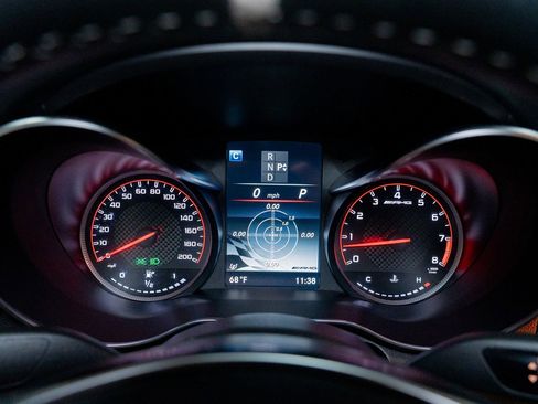 Used 2018 Mercedes-Benz C 63 AMG Coupe image 41