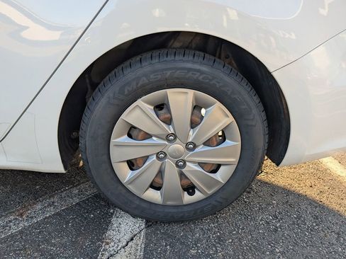 Used 2020 Kia Rio LX image 24