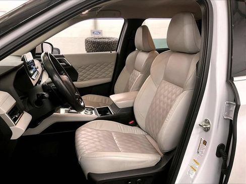 Used 2022 Mitsubishi Outlander SEL AWD/4WD image 24