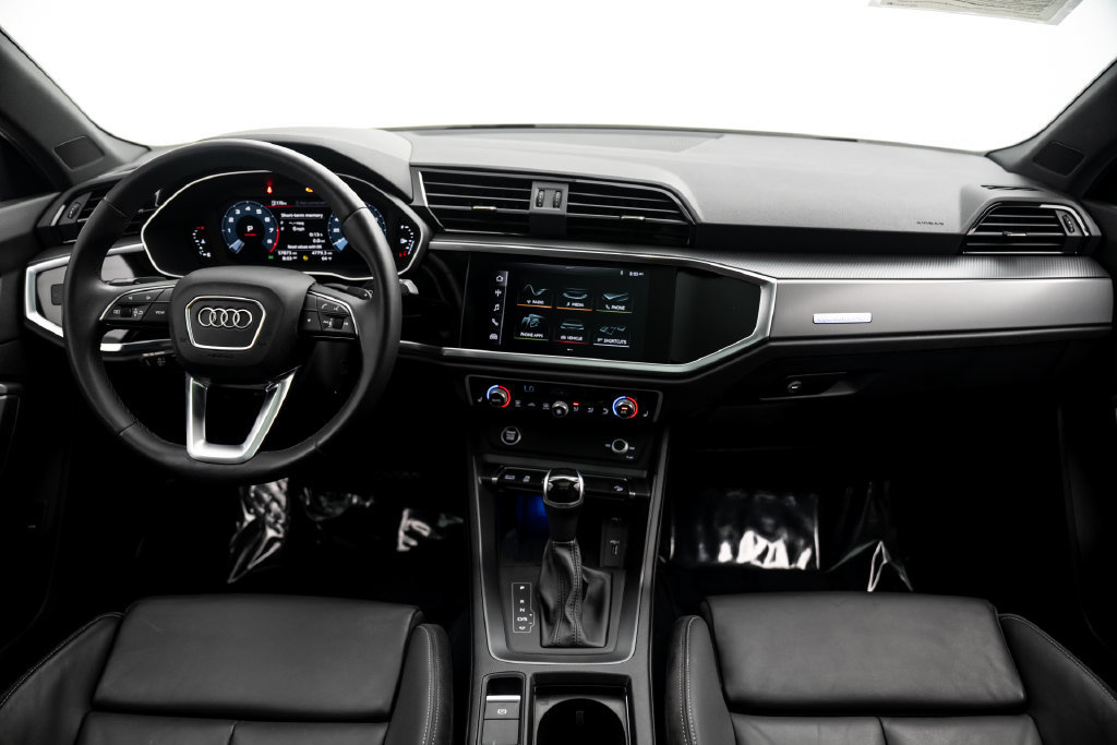 Used 2021 Audi Q3 2.0T Premium Plus w/ Premium Plus Package AWD/4WD image 17