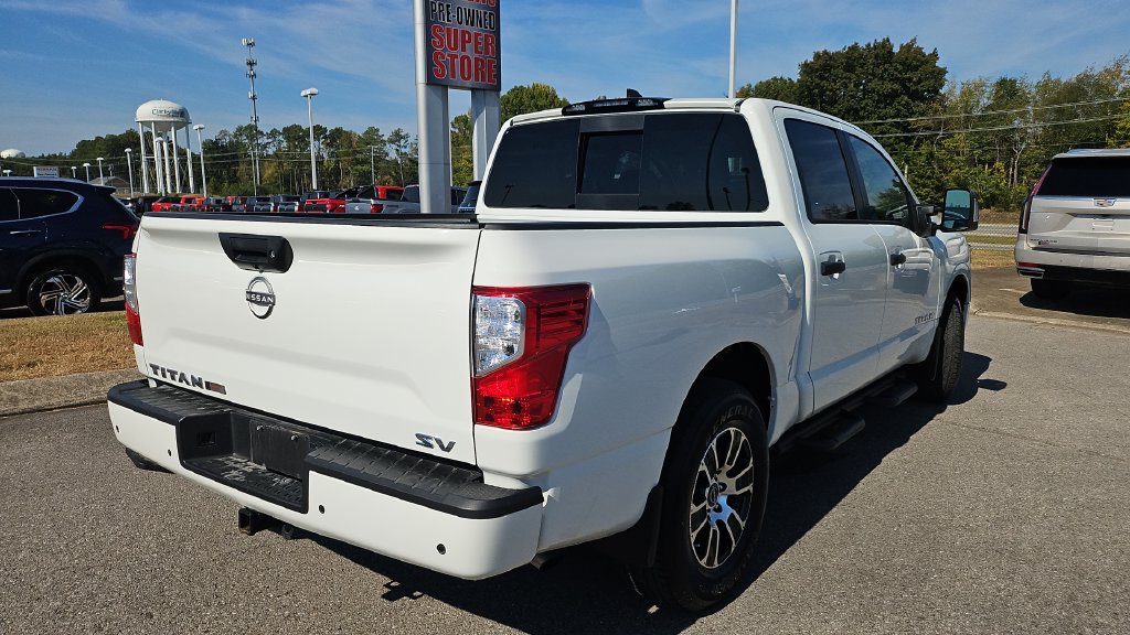 Certified 2024 Nissan Titan SV w/ SV Convenience Package RWD image 15