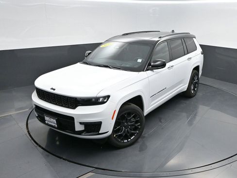 Used 2025 Jeep Grand Cherokee L Summit image 42