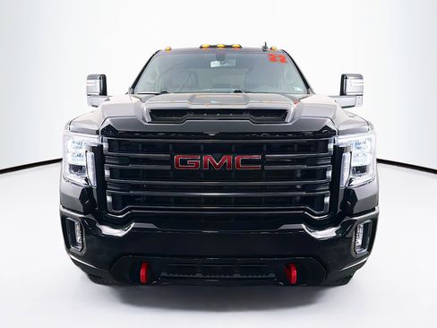 Used 2022 GMC Sierra 2500 AT4 w/ Gooseneck/5TH Wheel Package image 3