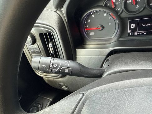 Used 2019 Chevrolet Silverado 1500 Custom w/ Custom Value Package AWD/4WD image 30