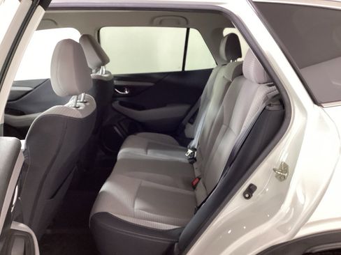 Used 2020 Subaru Outback Premium image 11
