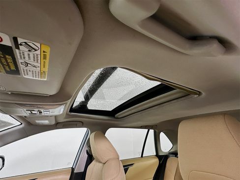 Used 2020 Toyota RAV4 XLE w/ Convenience Package image 21