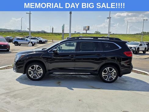 Used 2025 Subaru Ascent Limited AWD/4WD image 6