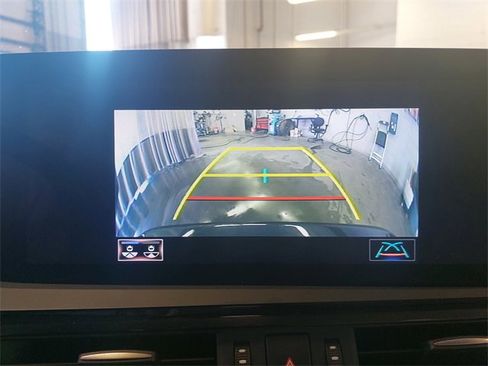 Used 2022 Lexus ES 300h w/ Premium Package image 23