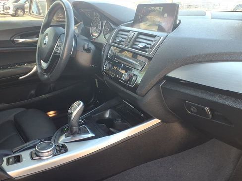 Used 2016 BMW 228i Convertible image 10