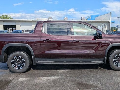 Used 2026 GMC Sierra EV Elevation AWD/4WD image 5