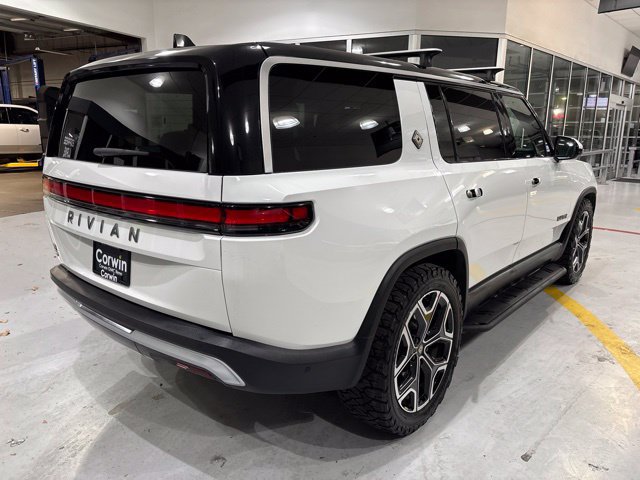 Used 2025 Rivian R1S Adventure Dual AWD/4WD image 6