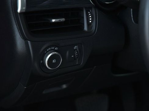 Used 2018 Buick Envision Preferred image 12