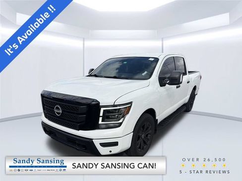 Used 2024 Nissan Titan SV RWD image 1