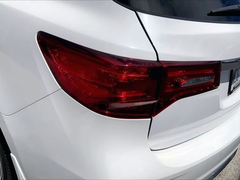 Used 2020 Acura MDX w/ Advance Package FWD image 32