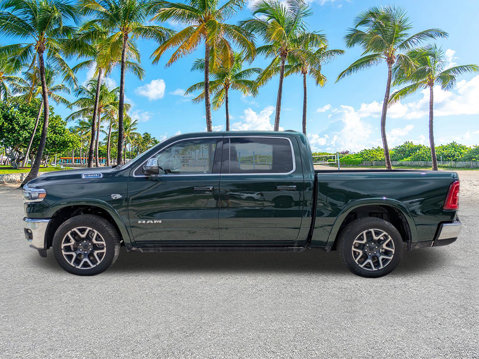 Used 2026 RAM 1500 Laramie w/ Advanced Safety Group II AWD/4WD image 7