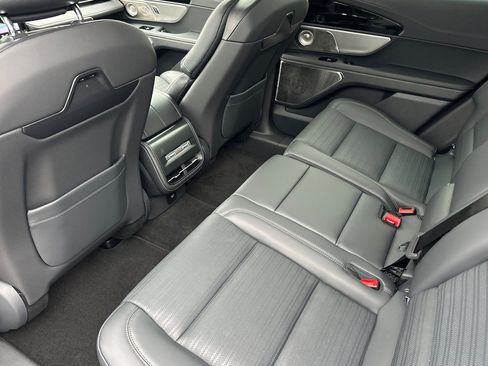 New 2026 Lincoln Nautilus Reserve image 10