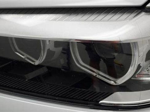 Used 2019 BMW 530e w/ Convenience Package image 41