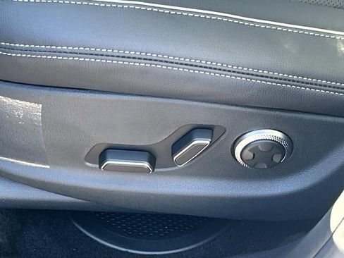 New 2026 Genesis GV70 2.5T Advanced image 15