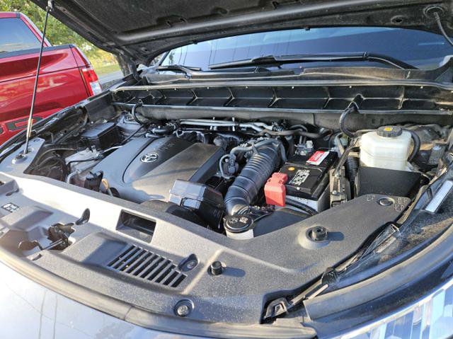 Used 2020 Toyota Highlander XLE FWD image 9