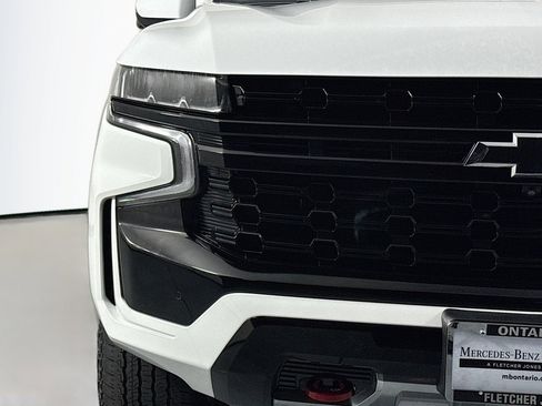 Used 2023 Chevrolet Tahoe Z71 w/ Luxury Package image 14