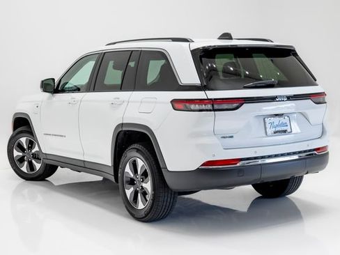 Used 2022 Jeep Grand Cherokee Limited 4xe AWD/4WD image 37