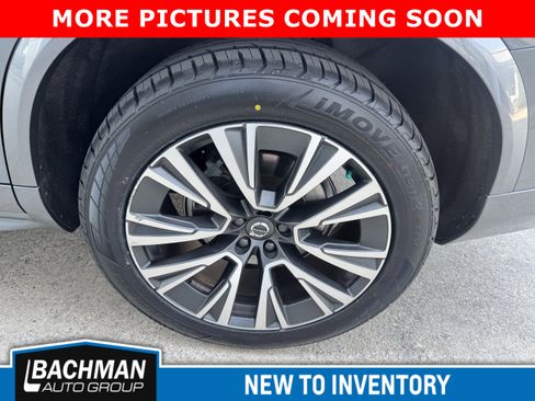 Used 2020 Volvo XC90 T6 Momentum w/ Protection Package Premier AWD/4WD image 7