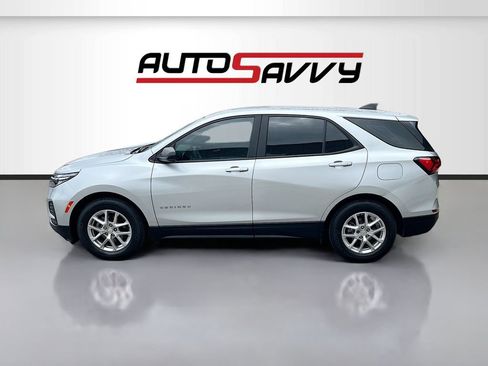 Used 2022 Chevrolet Equinox LS FWD image 4